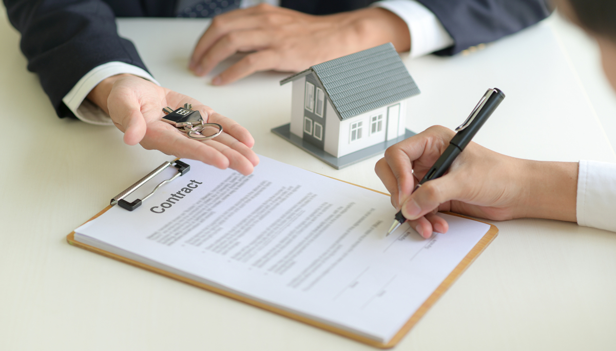 Finding Your Ideal Real Estate Lawyer: An Easy Guide